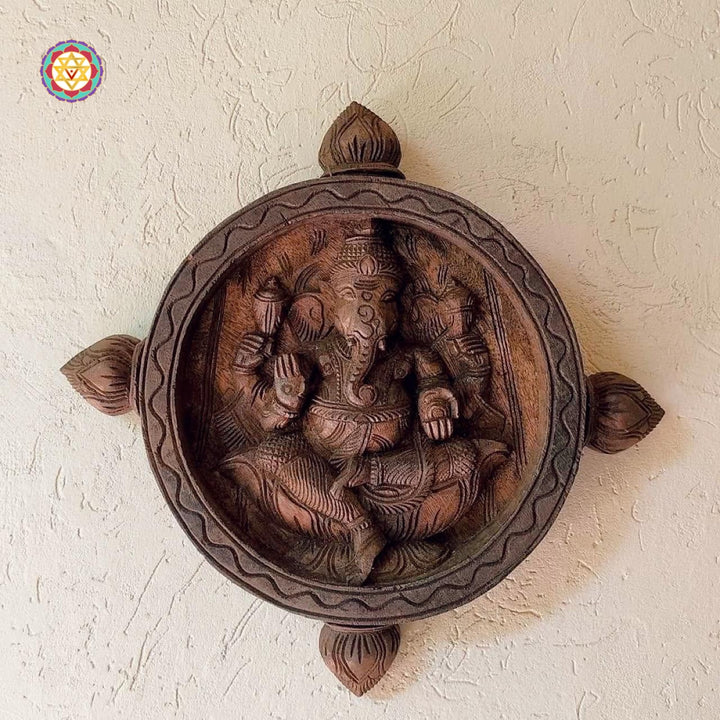 Multicolour Ganesha wooden wall plate with artistic background