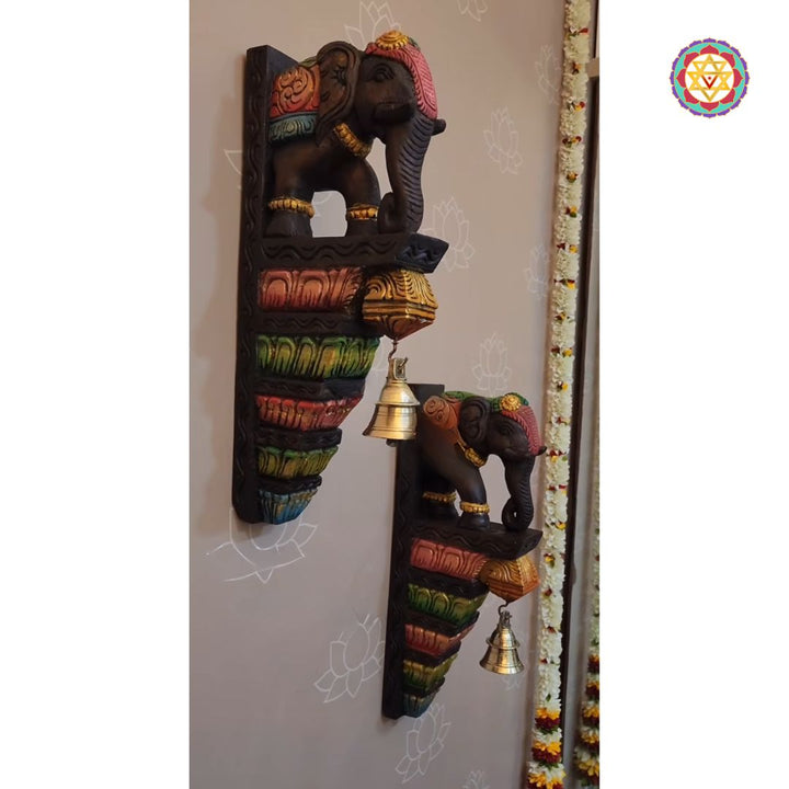 Light weight Woodcarved elephant brackets /wall hanging /Corbels (Single)