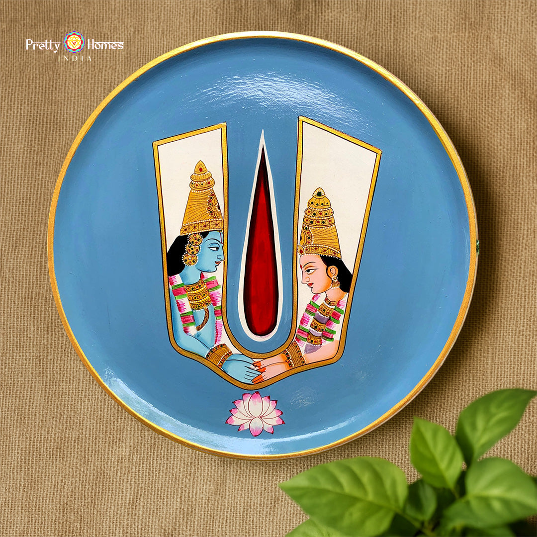 pichwai wall plate vishnu ji with tilak handpainted artwork