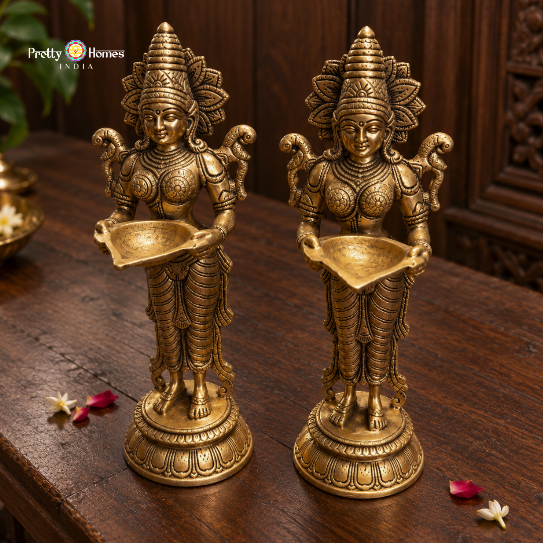 Handcrafted Deepam Lady – Welcoming Lady in Superfine Brass (Single)