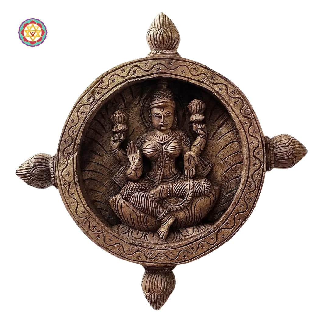 Round multicolour wooden sculpture of Goddess Lakshmi