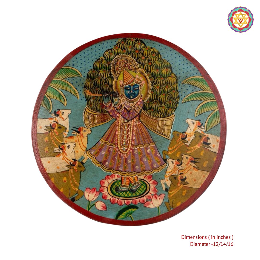 Closeup detailing of vintage handpainted Shrinathji Pichwai wall plate