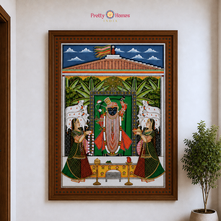 Shrinathji Darshan with Gopikas