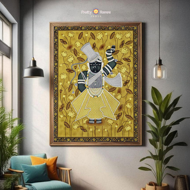Artistic pichwai of Shrinathji surrounded by lotus flowers