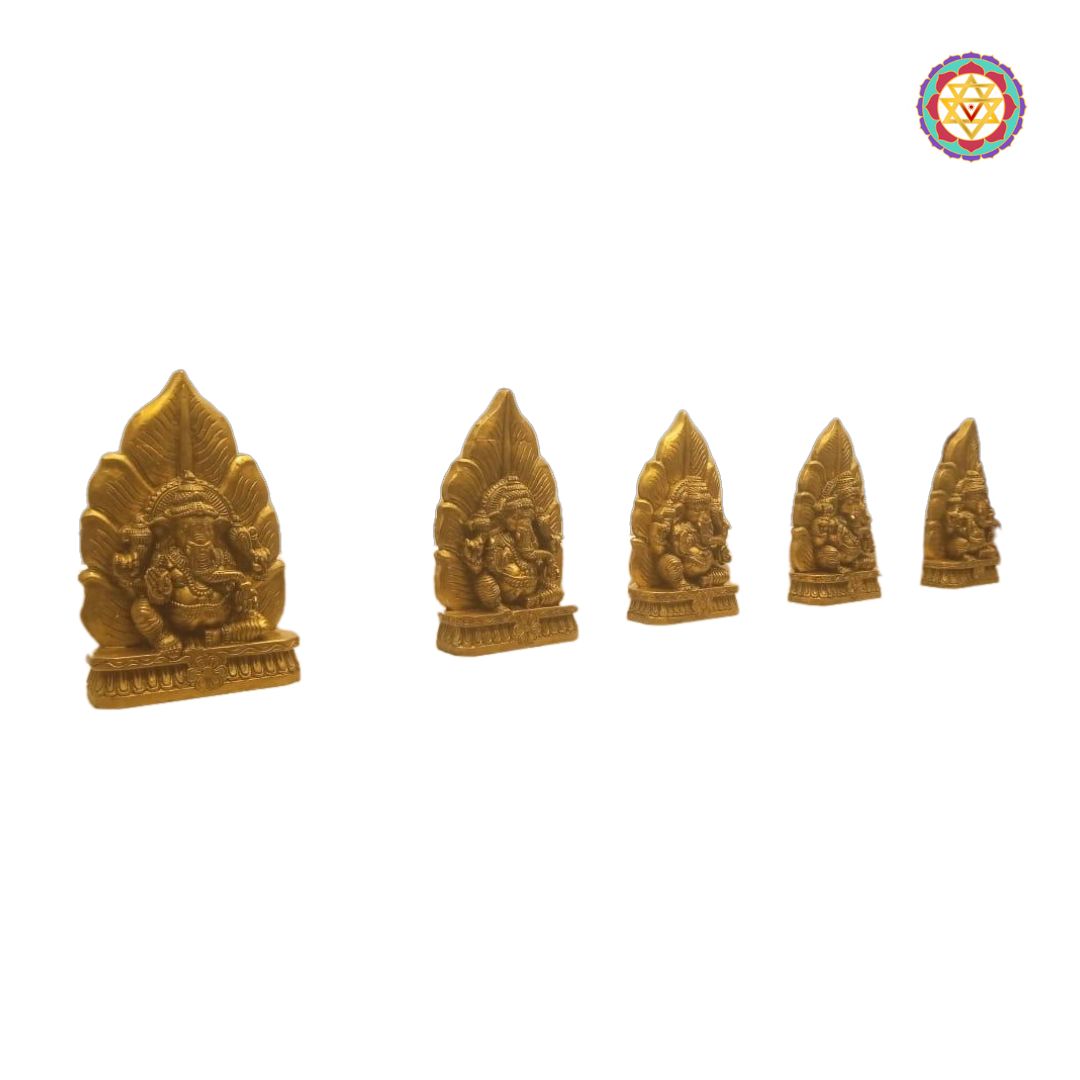 Woodcarved aesthetic Leaf design Lord Ganesh.