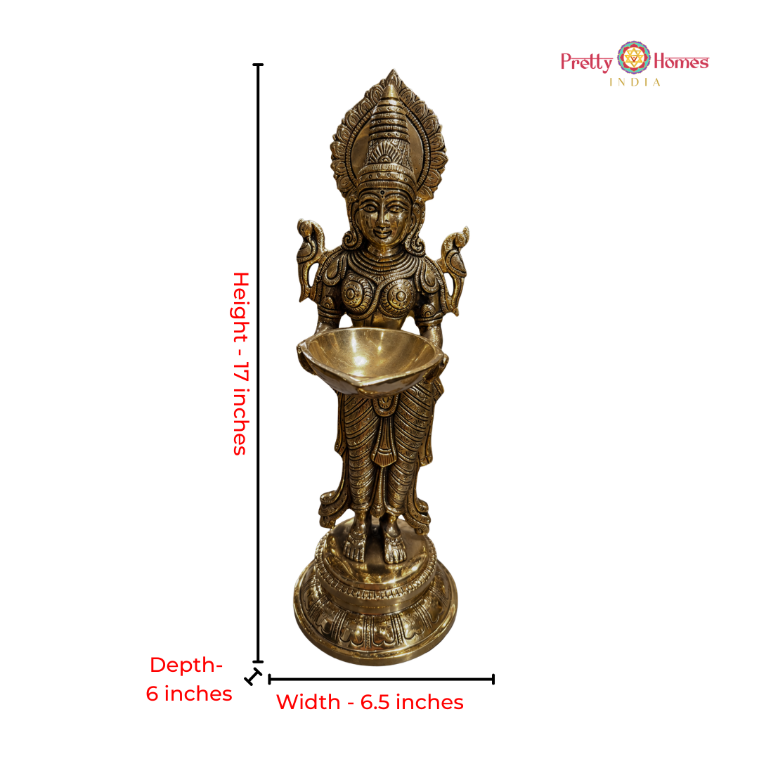 Handcrafted Toppling Pine Brass Décor (Single)