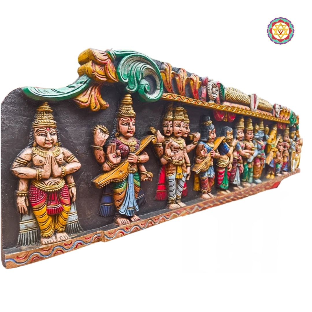 Side angle view of detailed divine marriage