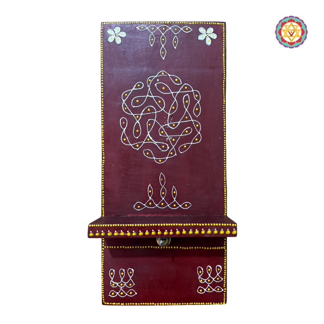 angled view showing depth and finish of wooden kolam frame