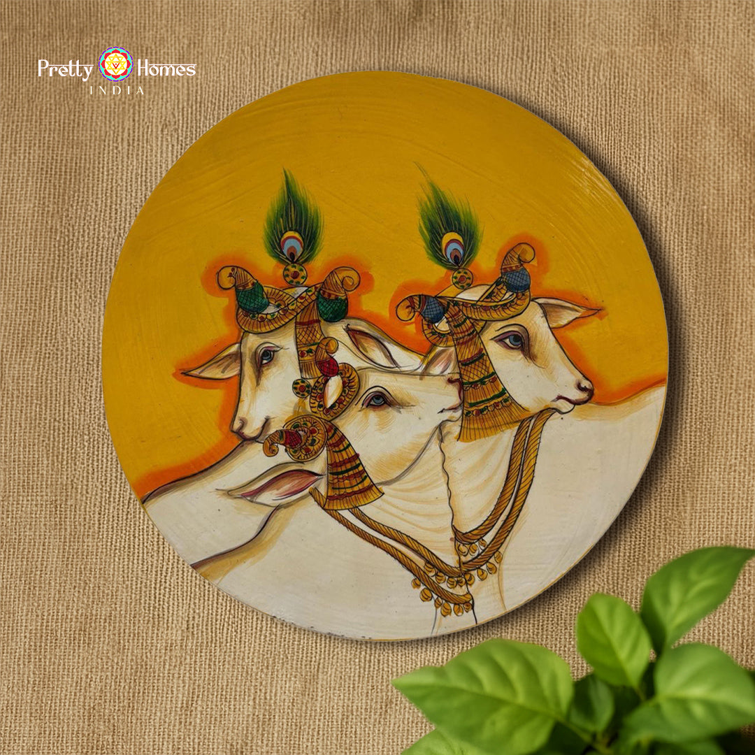 Hand-painted abstract Pichwai cows wall plate full view