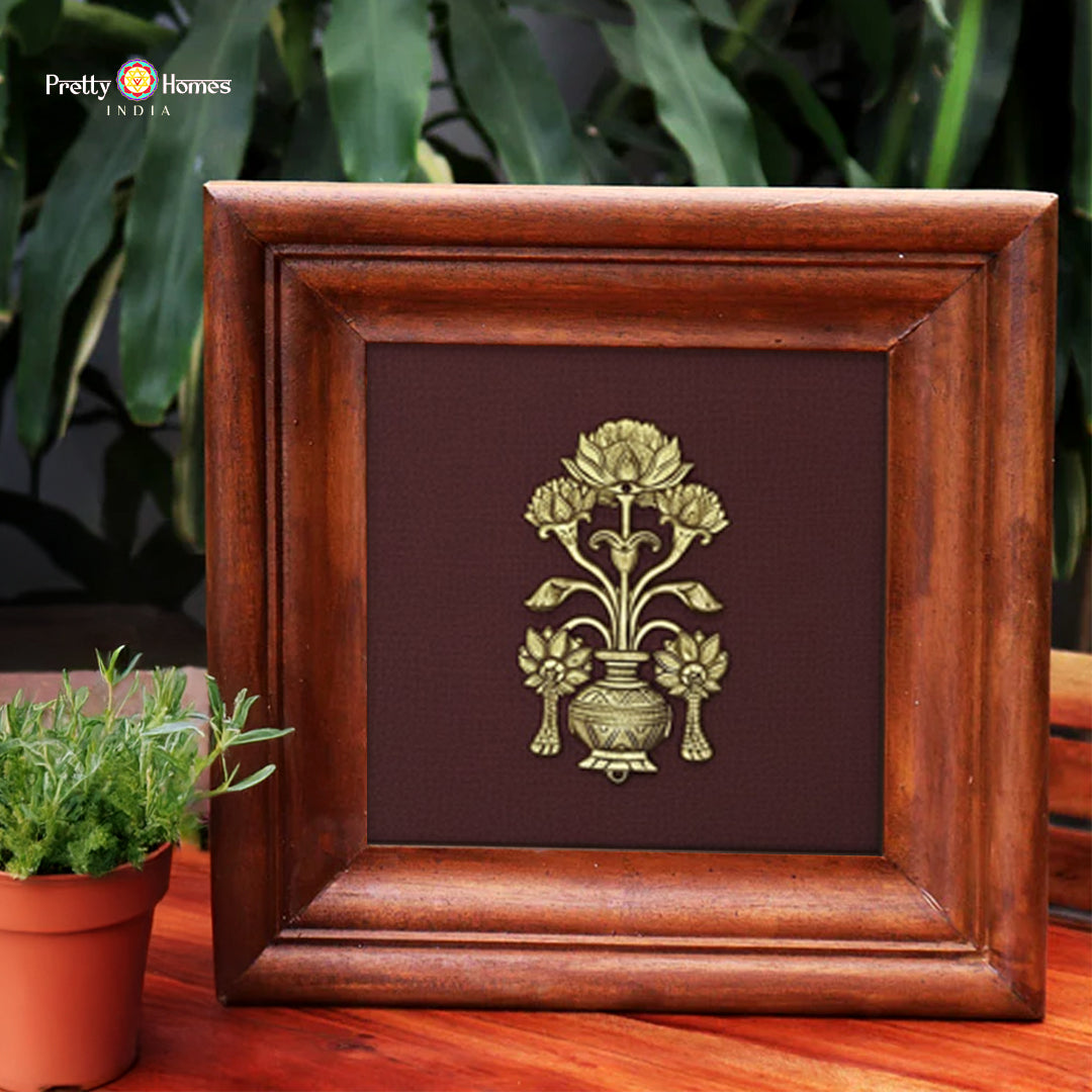 Brass wall decor for living room interiors