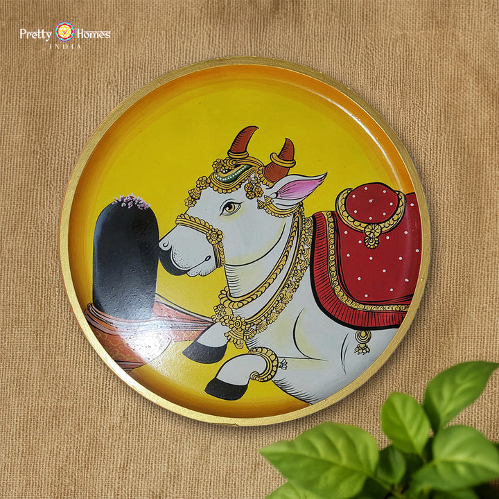 Handpainted Pichwai Wall Plate – Nandi with Shivling