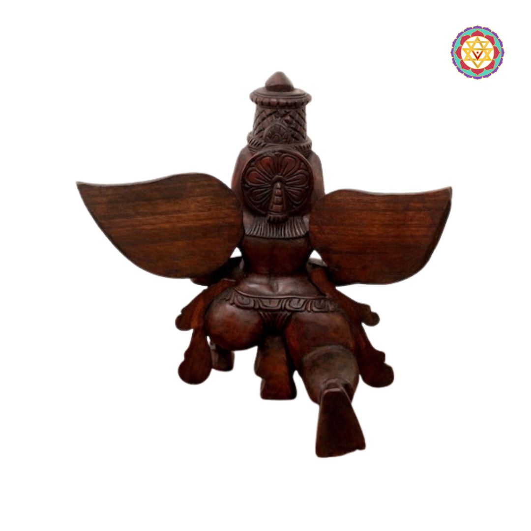Aesthetic Tabletop Garuda Statue – Exquisitely Wood Carved Sculpture