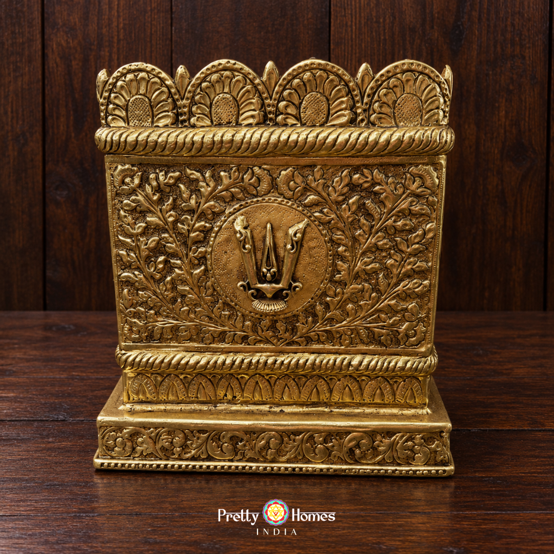 Tulsi Vrinda Planter with Shankh, Chakra & Namah Symbols