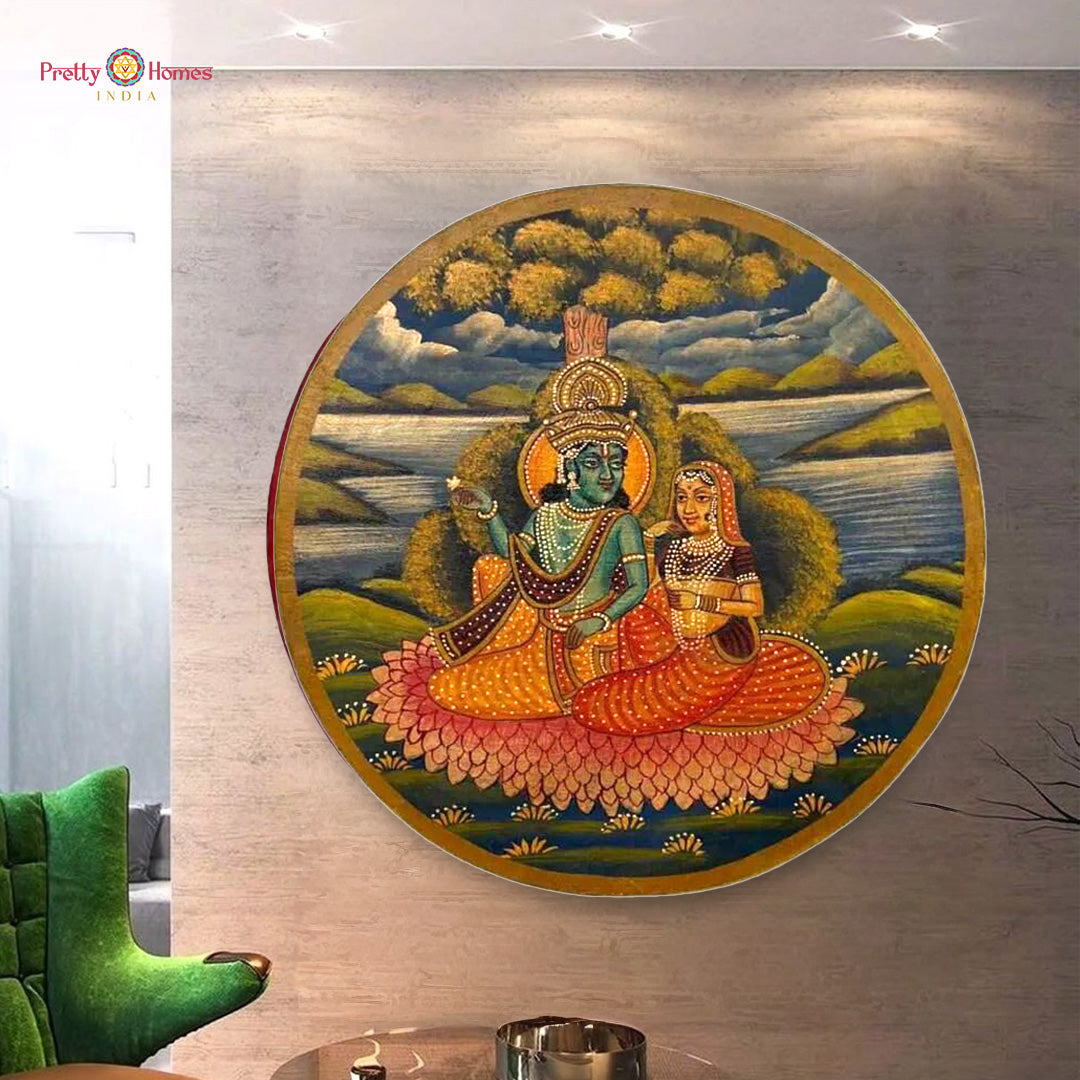 Vintage Pichwai Wall Plate – Handpainted & Ready to Hang