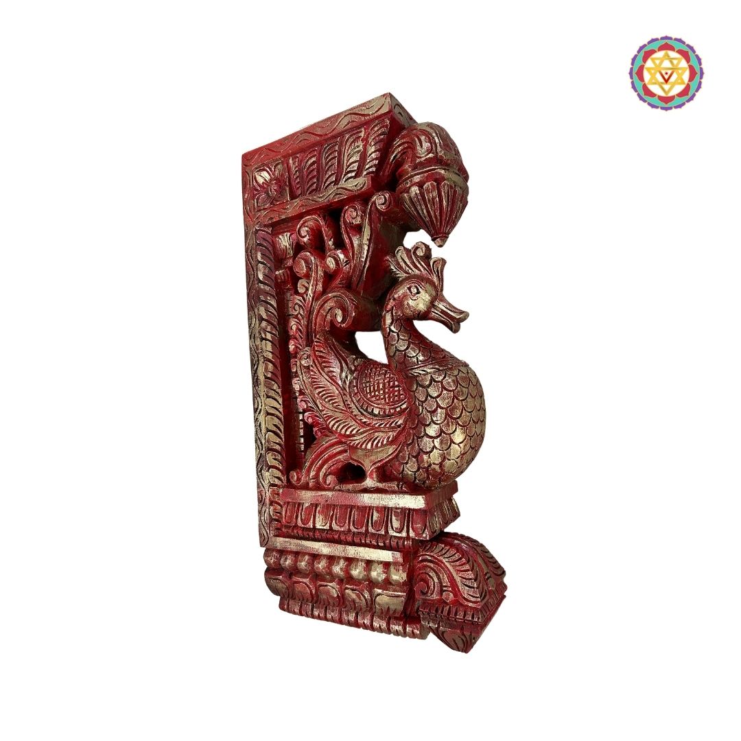 Close-up of annapakshi bracket carving with antique polish texture
