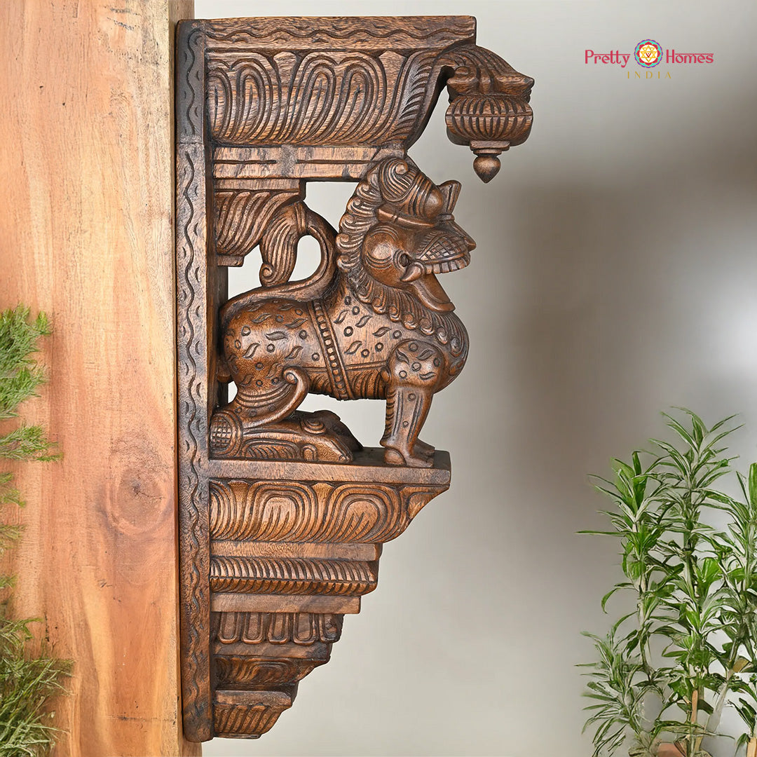 Architectural Yali wooden corbels with lion carving