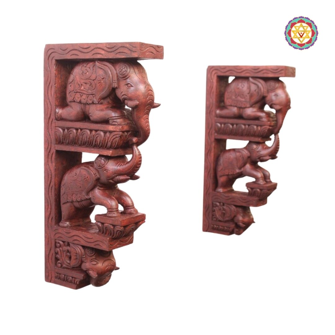 Vagai wood elephant wall bracket with polished finish