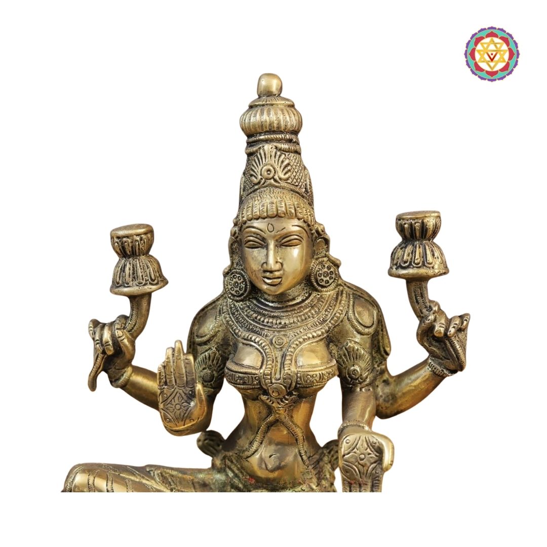 Brass Saraswati Idol – The Embodiment of Wisdom and Grace (12”)