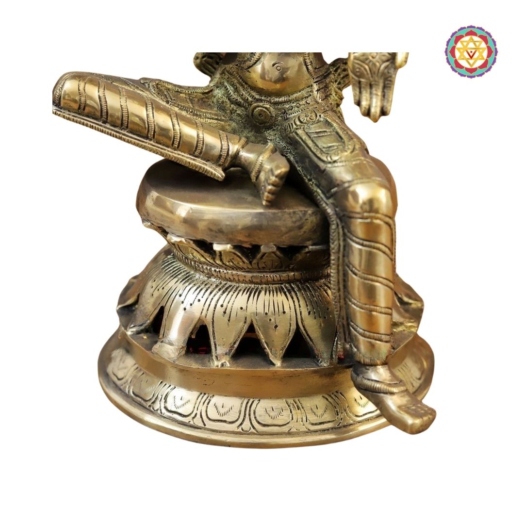 Brass Saraswati Idol – The Embodiment of Wisdom and Grace (12”)