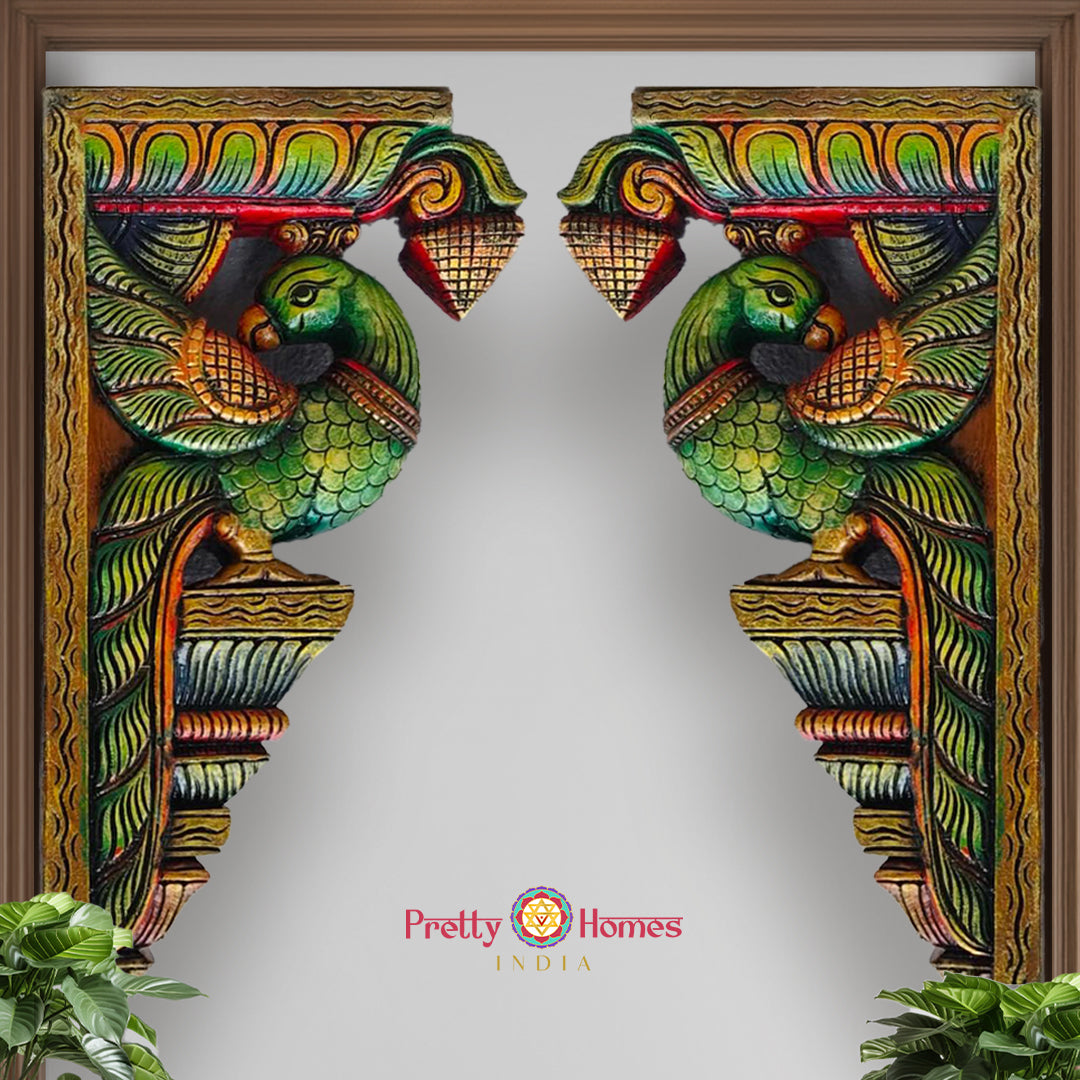 Lightweight wooden parrot hanging wall décor hand-carved in detail