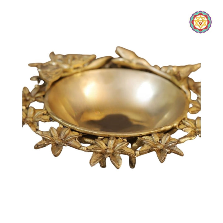 Brass Floral Uruli / Tray / centrepiece– Fine Golden Finish – 2.5”