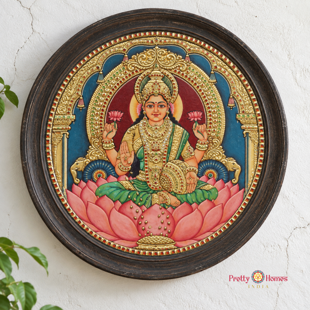 Round Chaturbhuja Dhanalakshmi – 22K Gold Tanjore Painting