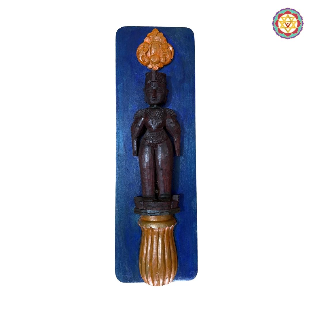 Side angle of marapachi doll frame showing wooden detailing