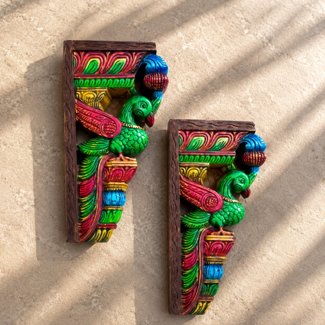 Handcarved Wooden Parrot Wall Brackets for Artistic Decor