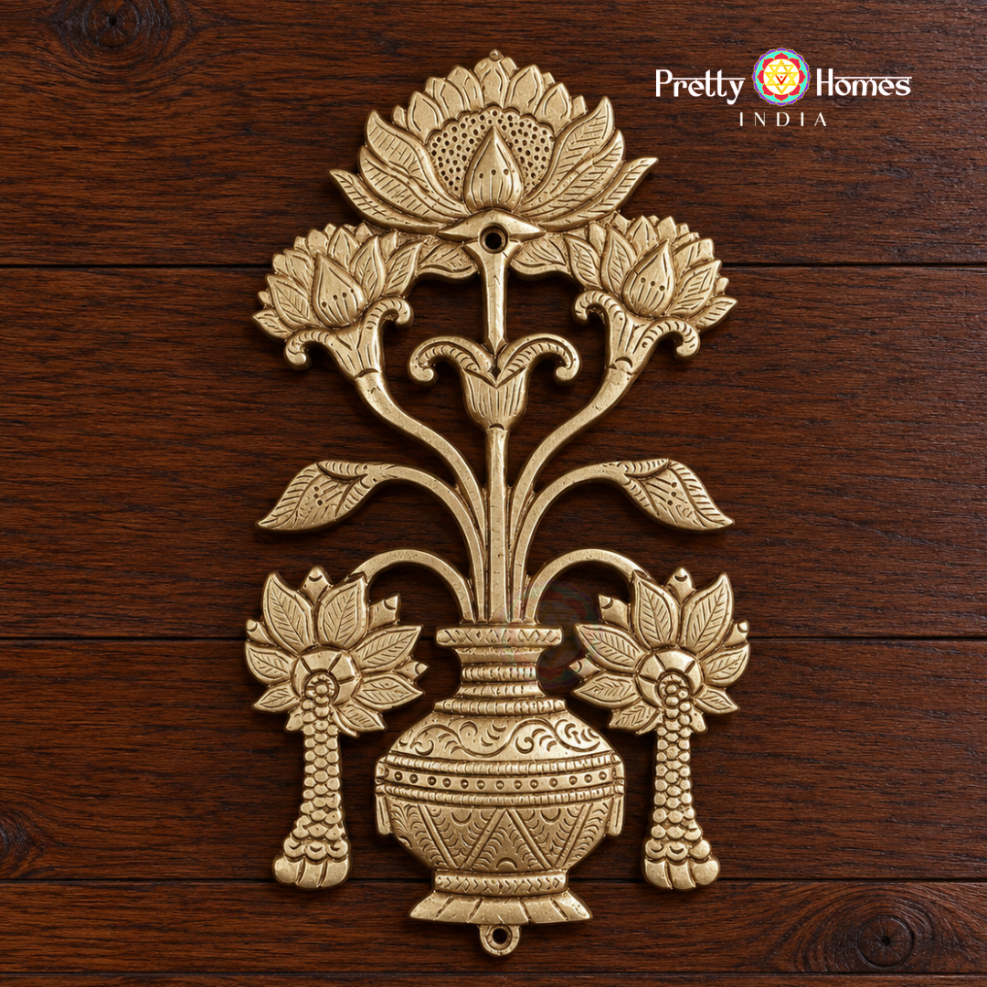 Brass Flower Bouquet Wall Hanging