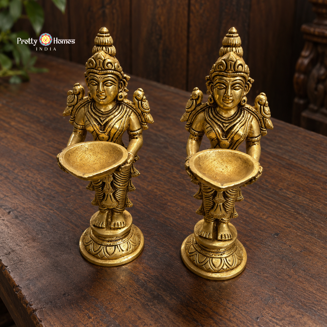 Handcrafted Deepam Lady – Welcoming Lady in Real Superfine Brass (Single)