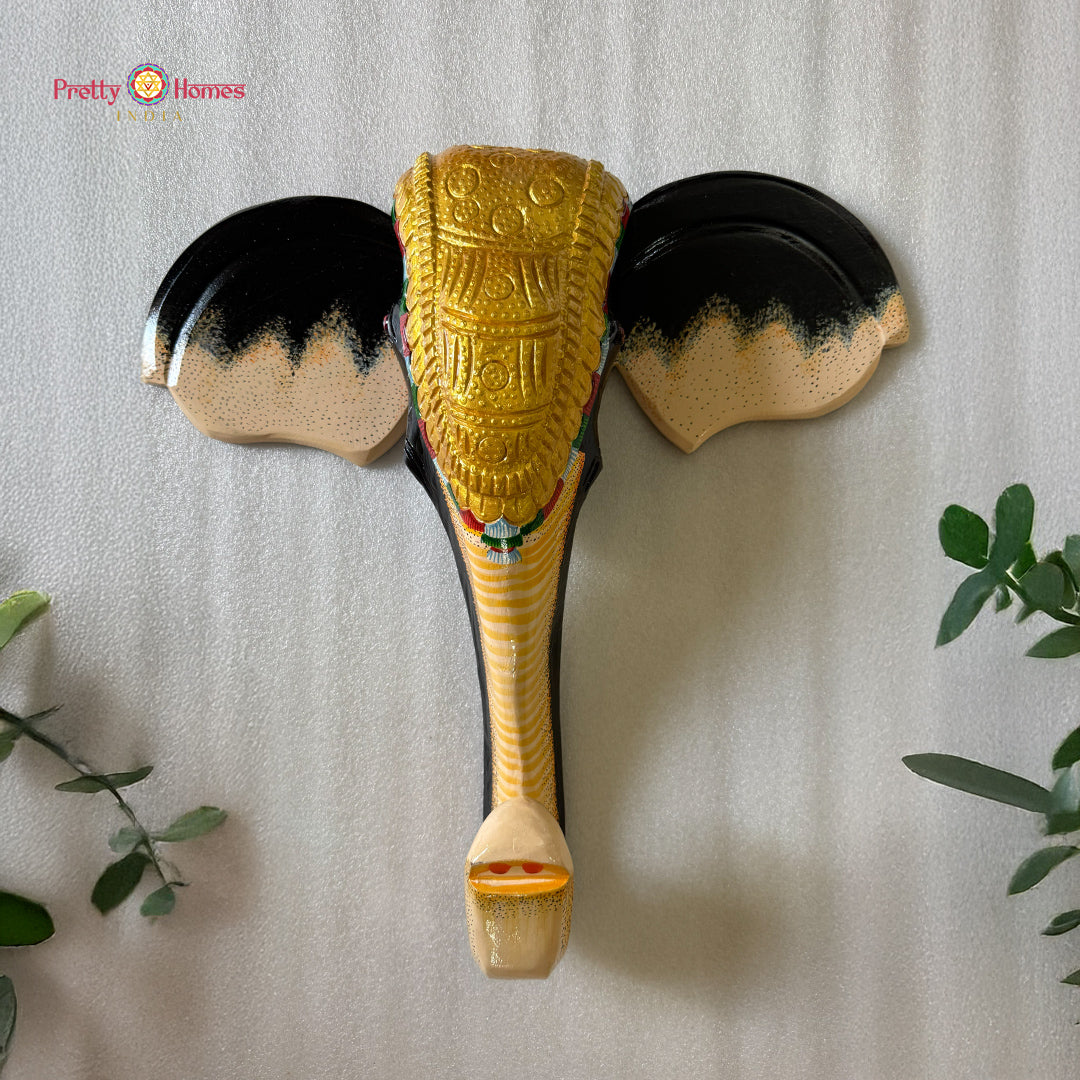 Elephant Face — Kerala-Style Wooden Wall Accent (Natural Finish)