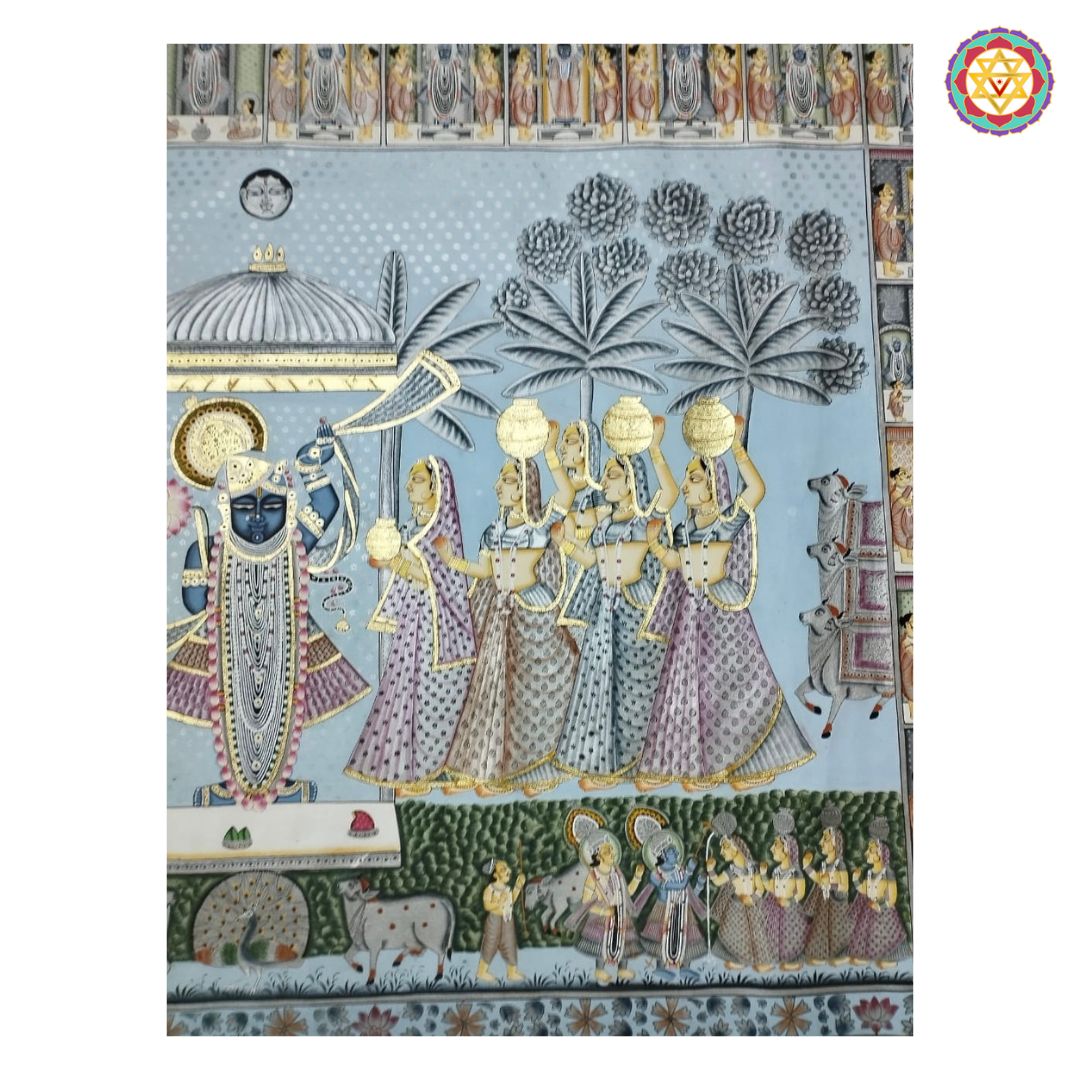 handpainted horizontal pichwai vintage style shrinathji darshan with golikas close-up of floral border and fine line motifs
