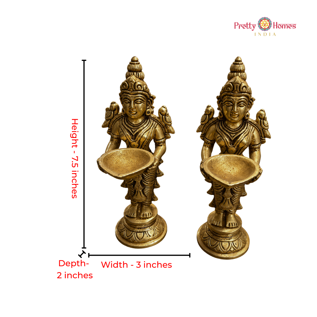 Handcrafted Deepam Lady – Welcoming Lady in Real Superfine Brass (Single)