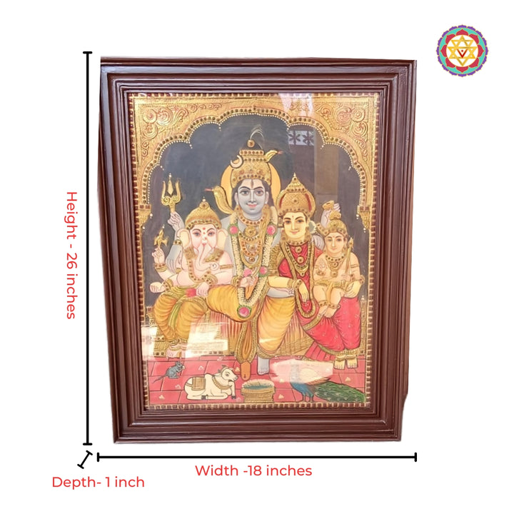 Intricate gold relief work on Shiva Parivar Tanjore art