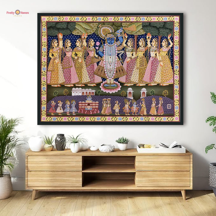 hand painted pichwai painting shrinathji with gopikas