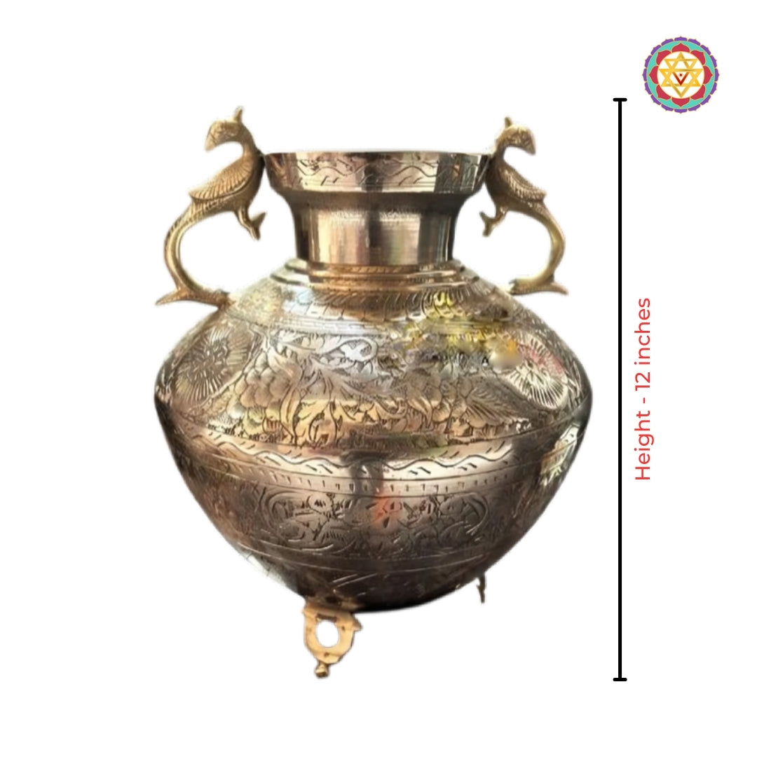 Handcrafted antique brass flower pot for home decor